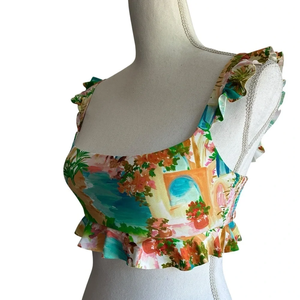 Show Me Your MuMu embrace vibrant